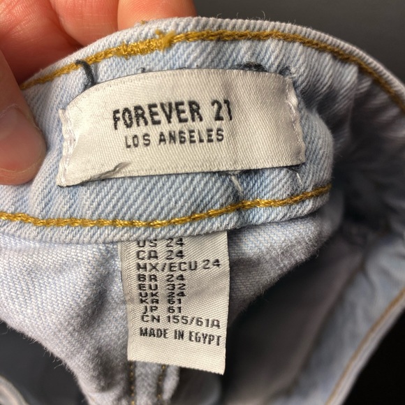Forever 21 shorts size 24 - Picture 3 of 5